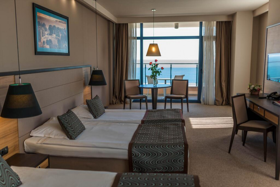 Astera Hotel & Spa 4*