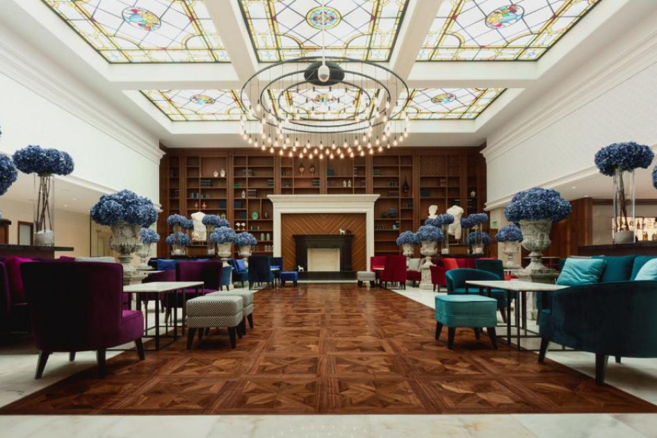 Astor Garden Hotel 5*